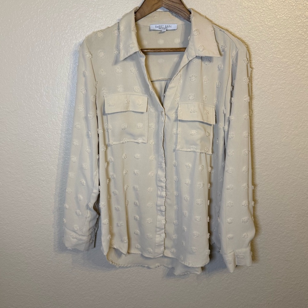Sweet Rain Cream Button-Down Shirt, M